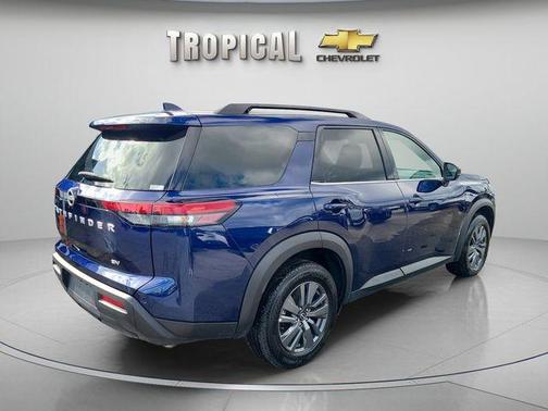 Deep Ocean Blue 2024 Nissan Pathfinder SV