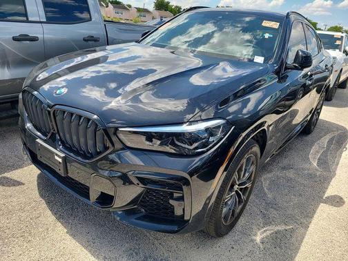 Black 2022 BMW X6 xDrive40i