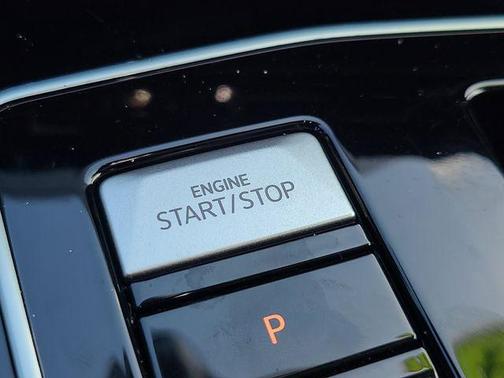 2024 Volkswagen Golf R 2.0T