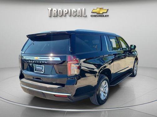 Black 2024 Chevrolet Suburban LT