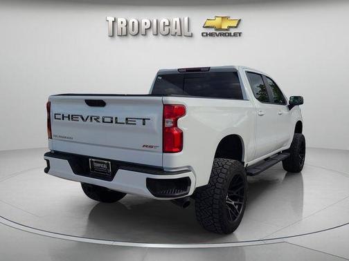 Summit White 2022 Chevrolet Silverado 1500 RST