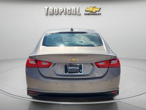 Mineral Gray Metallic 2024 Chevrolet Malibu LT