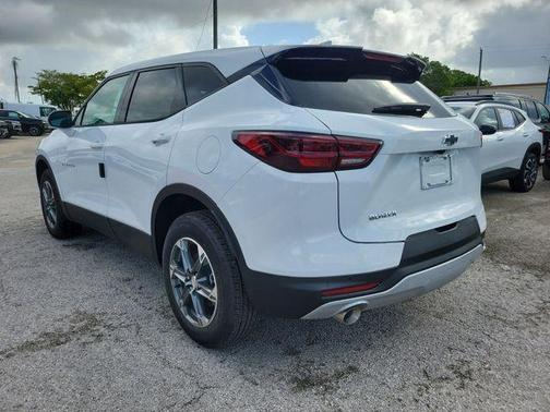 Summit White 2026 Chevrolet Blazer LT