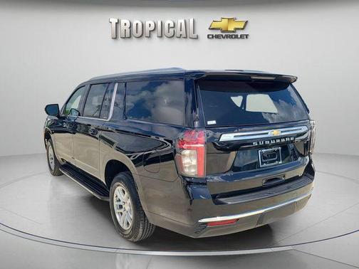 Black 2024 Chevrolet Suburban LT