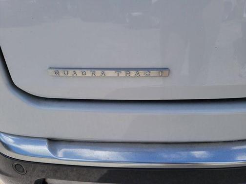 Bright White Clearcoat 2022 Jeep Wagoneer Series II