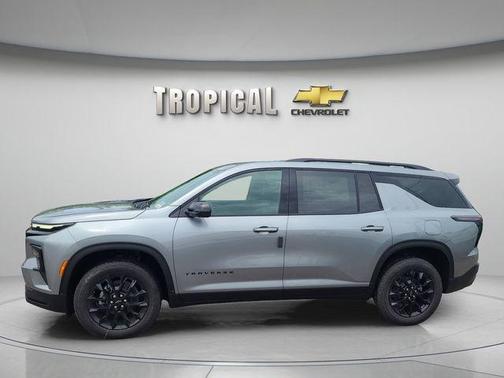 Sterling Gray Metallic 2026 Chevrolet Traverse LT