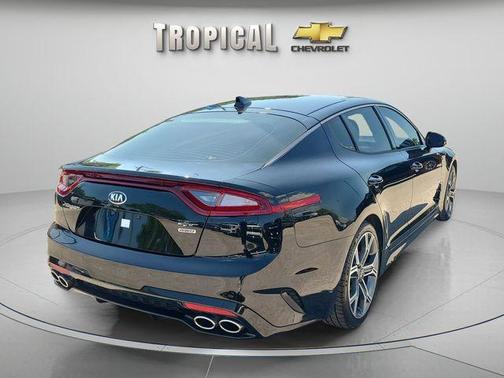 Aurora Black 2018 Kia Stinger GT2