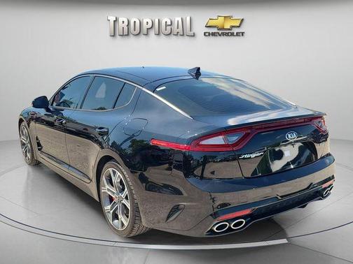Aurora Black 2018 Kia Stinger GT2