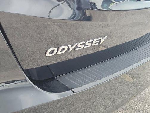 Black 2024 Honda Odyssey EX-L
