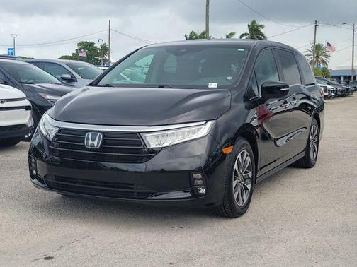 Black 2024 Honda Odyssey EX-L