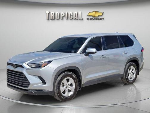 Celestial Silver Metallic 2025 Toyota Grand Highlander LE