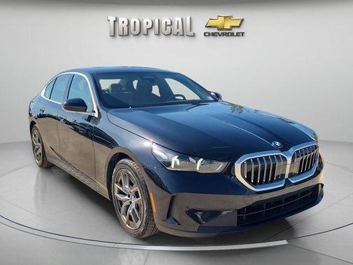 Black Sapphire Metallic 2026 BMW 530 i