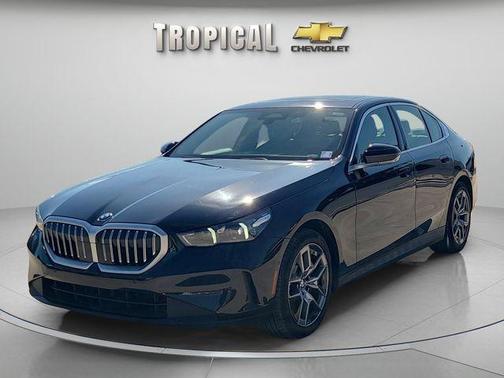 Black Sapphire Metallic 2026 BMW 530 i