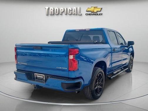 Glacier Blue Metallic 2022 Chevrolet Silverado 1500 Custom