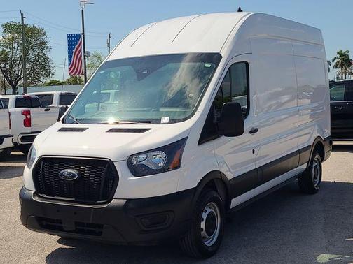 Oxford White 2024 Ford Transit-250 Base