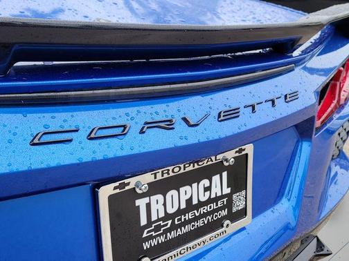 Elkhart Lake Blue Metallic 2021 Chevrolet Corvette Stingray w/2LT