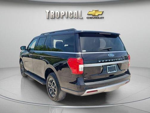 Black Metallic 2024 Ford Expedition Max XLT