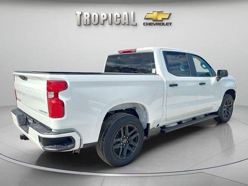 Summit White 2026 Chevrolet Silverado 1500 Custom