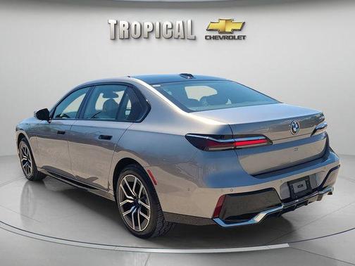 Gray Metallic 2025 BMW 740 i