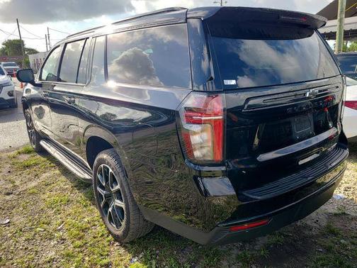 Black 2024 Chevrolet Suburban RST