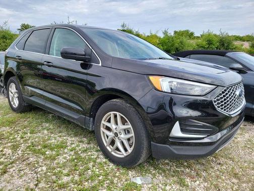 Black Metallic 2024 Ford Edge SEL