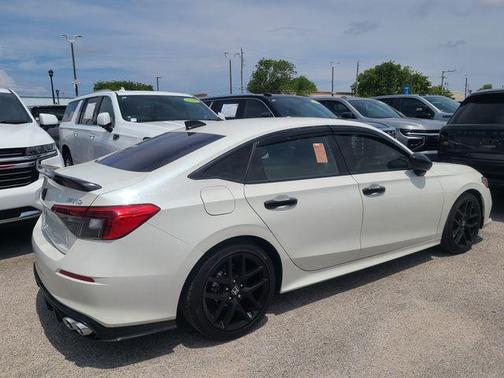 White 2024 Honda Civic Sport