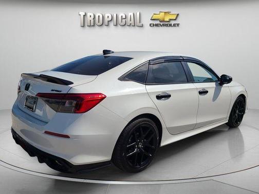 White 2024 Honda Civic Sport