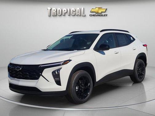 Summit White 2026 Chevrolet Trax LT