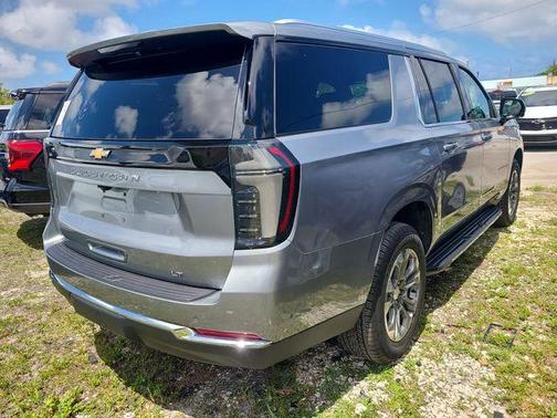 Sterling Gray Metallic 2025 Chevrolet Suburban LT