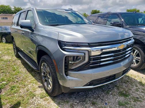 Sterling Gray Metallic 2025 Chevrolet Suburban LT