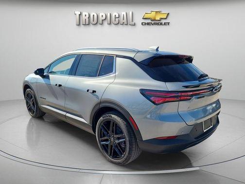 Sterling Gray Metallic 2026 Chevrolet Equinox EV LT 2