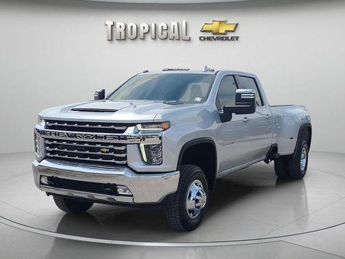 Silver Ice Metallic 2023 Chevrolet Silverado 3500 LTZ