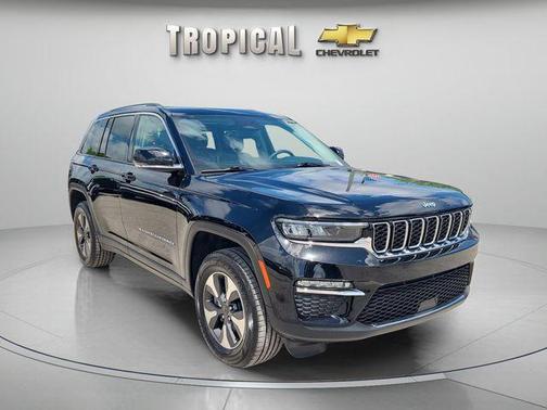 Diamond Black 2024 Jeep Grand Cherokee 4xe Base