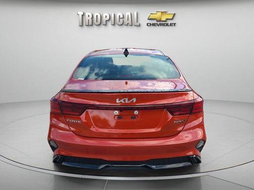 Fire 2023 Kia Forte GT-Line