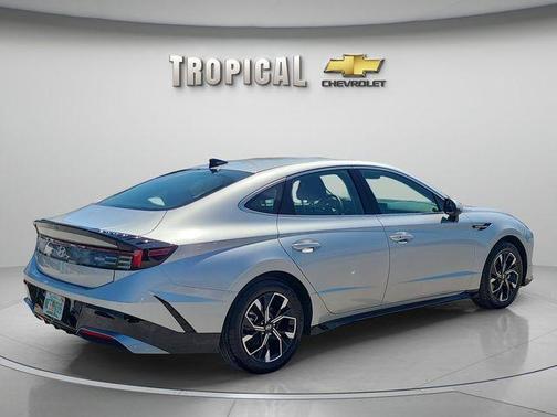 Silver 2025 Hyundai SONATA SEL