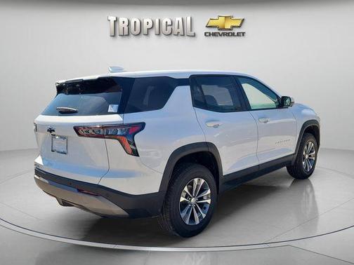 Summit White 2026 Chevrolet Equinox LT