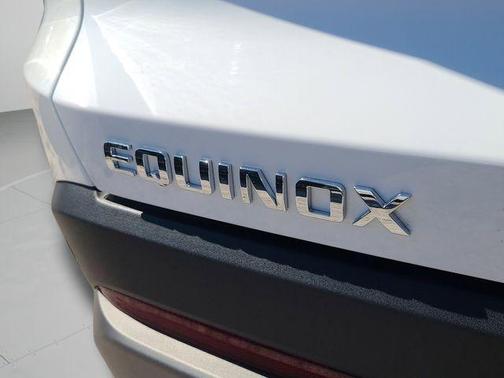 Summit White 2026 Chevrolet Equinox LT