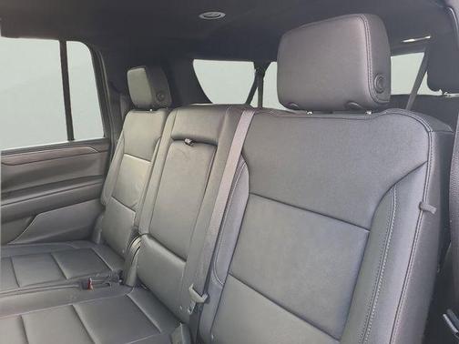 Black 2024 Chevrolet Suburban LT