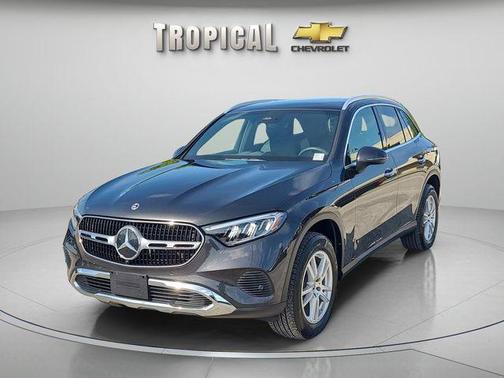 Gray 2023 Mercedes-Benz GLC 300 Base 4MATIC