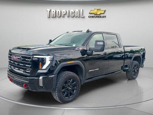 Onyx Black 2024 GMC Sierra 2500 AT4