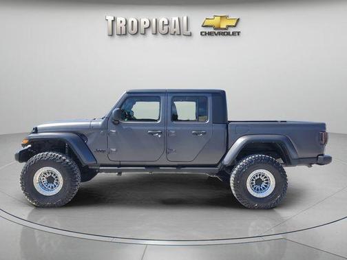 Granite Crystal Clearcoat Metallic 2022 Jeep Gladiator Sport