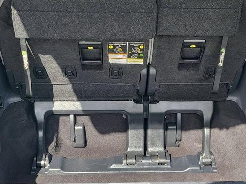 Predawn Gray Mica 2023 Toyota Sienna XLE