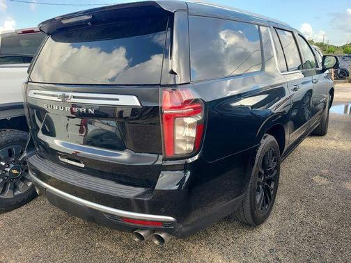 Black 2024 Chevrolet Suburban High Country
