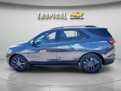 Gray 2022 Chevrolet Equinox RS