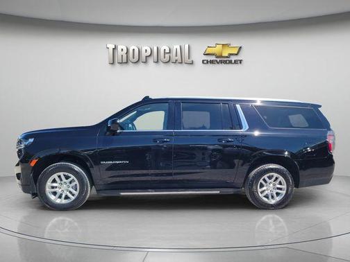 Black 2024 Chevrolet Suburban LT