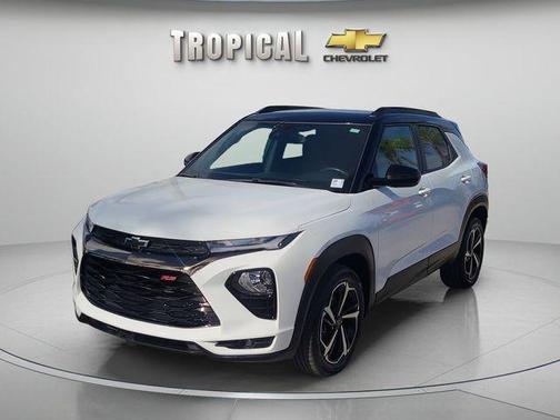 Summit White 2023 Chevrolet Trailblazer RS