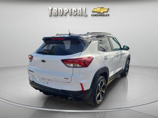 Summit White 2023 Chevrolet Trailblazer RS