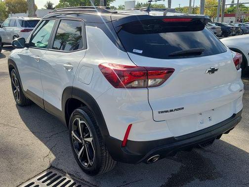 Summit White 2023 Chevrolet Trailblazer RS
