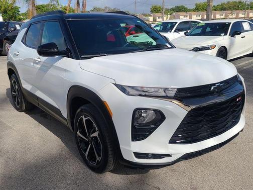 Summit White 2023 Chevrolet Trailblazer RS