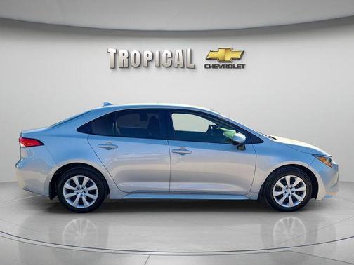 Classic Silver Metallic 2025 Toyota Corolla LE